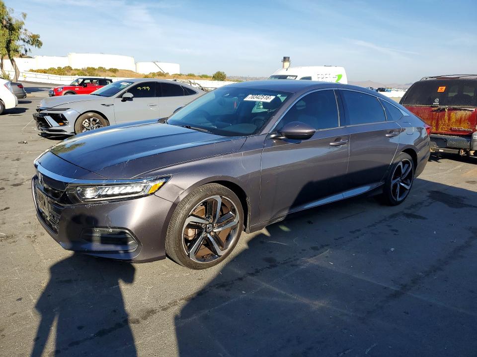 2018 Honda Accord მანქანა იყიდება აუქციონზე, vin: 1HGCV1F19JA148391, აუქციონის ნომერი: 70342516