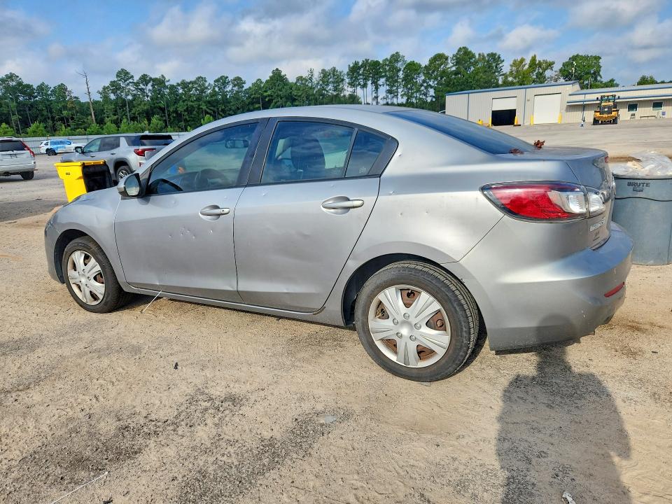 69037146 :رقم المزاد ، JM1BL1TF5D1804266 vin ، 2013 Mazda 3 مزاد بيع