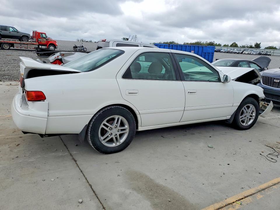 Продажа на аукционе авто 2000 Toyota Camry, vin: 4T1BG22K4YU760978, номер лота: 69452836