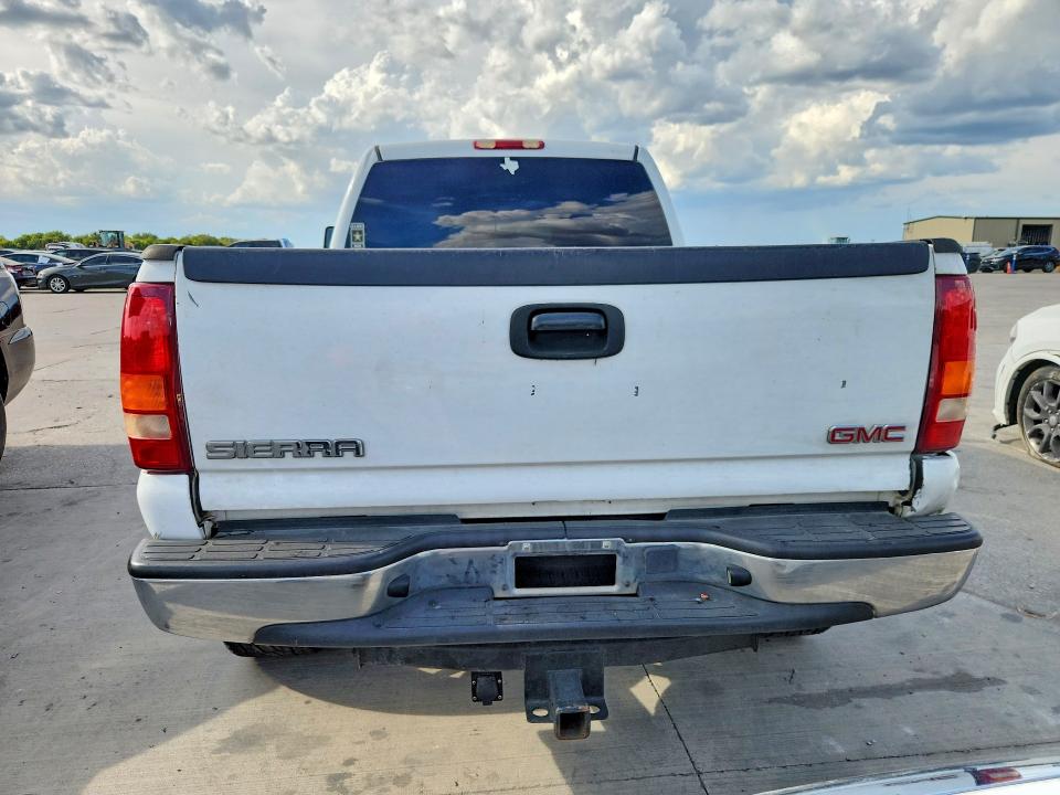 Aukcja sprzedaży 2005 Gmc Sierra, vin: 1GTHC23285F870117, numer aukcji: 68239996