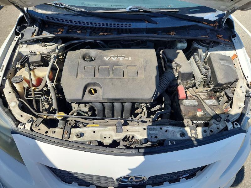 69093896 :رقم المزاد ، 1NXBU4EE9AZ305592 vin ، 2010 Toyota Corolla مزاد بيع