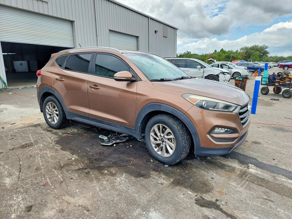 Продаж на аукціоні авто 2016 Hyundai Tucson, vin: KM8J33A22GU076704, номер лоту: 69517476