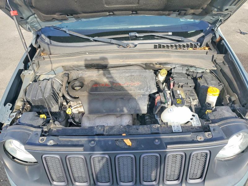 68445916 :رقم المزاد ، ZACCJBCT4FPB82140 vin ، 2015 Jeep Renegade مزاد بيع