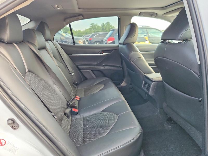 Продаж на аукціоні авто 2018 Toyota Camry, vin: 4T1B61HK3JU011129, номер лоту: 67804146