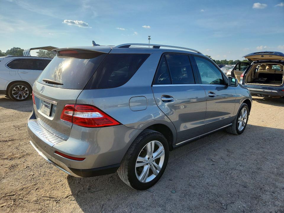 Продажа на аукционе авто 2013 Mercedes-benz Ml, vin: 4JGDA5JB8DA158237, номер лота: 69272706