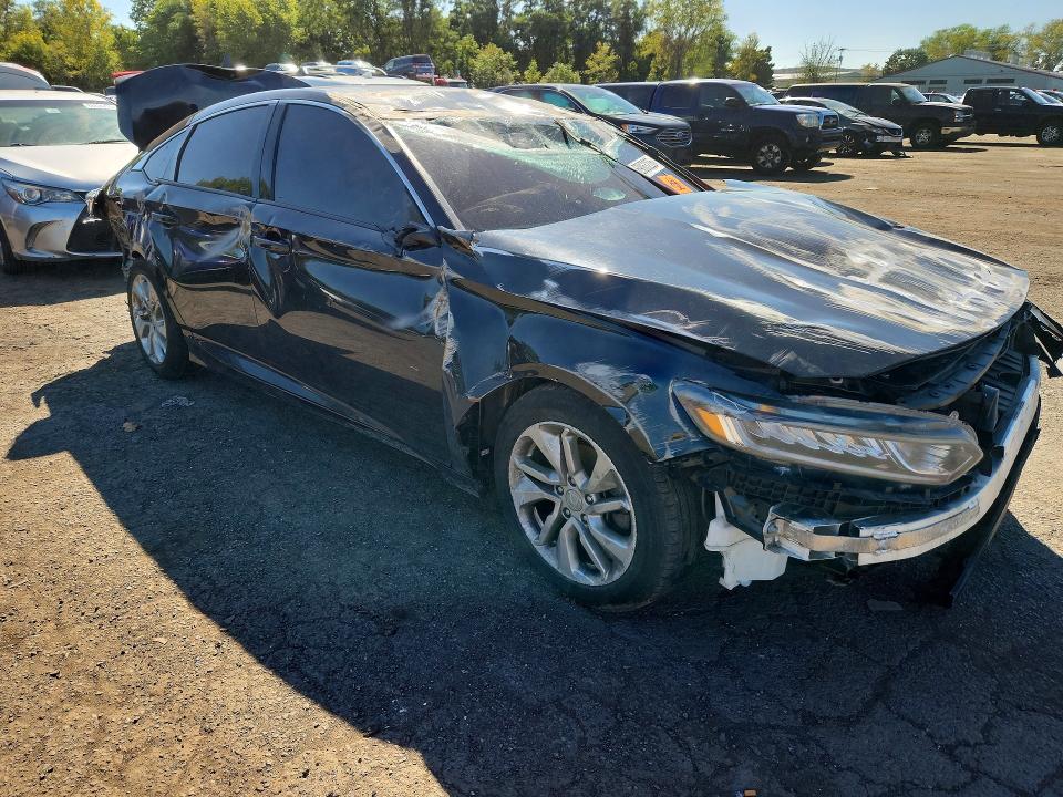 Auction sale of the 2020 Honda Accord, vin: 1HGCV1F11LA098587, lot number: 69063226