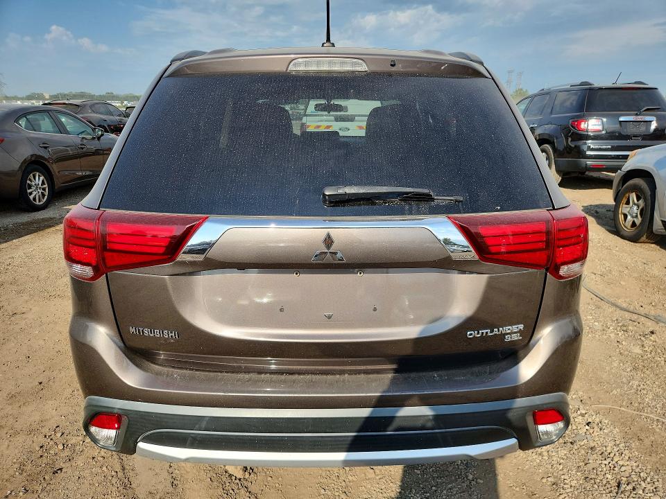 Продажа на аукционе авто 2016 Mitsubishi Outlander, vin: JA4AD3A38GZ049997, номер лота: 67712266