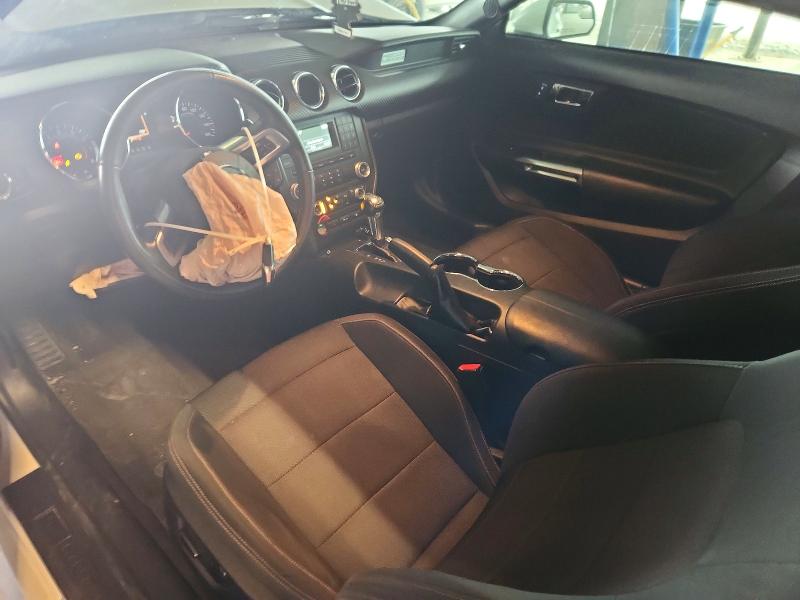 69192936 :رقم المزاد ، 1FA6P8AM0F5311595 vin ، 2015 Ford Mustang مزاد بيع