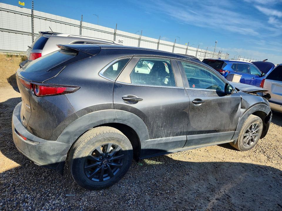 67345976 :رقم المزاد ، 3MVDMBB74NM410332 vin ، 2022 Mazda Cx-30 مزاد بيع