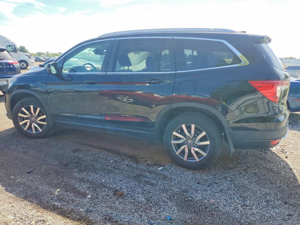 67818356 :رقم المزاد ، 5FNYF6H3XKB501226 vin ، 2019 Honda Pilot مزاد بيع
