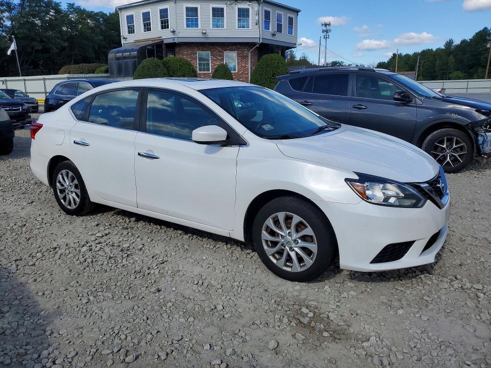2017 Nissan Sentra მანქანა იყიდება აუქციონზე, vin: 3N1AB7APXHL651656, აუქციონის ნომერი: 69057006