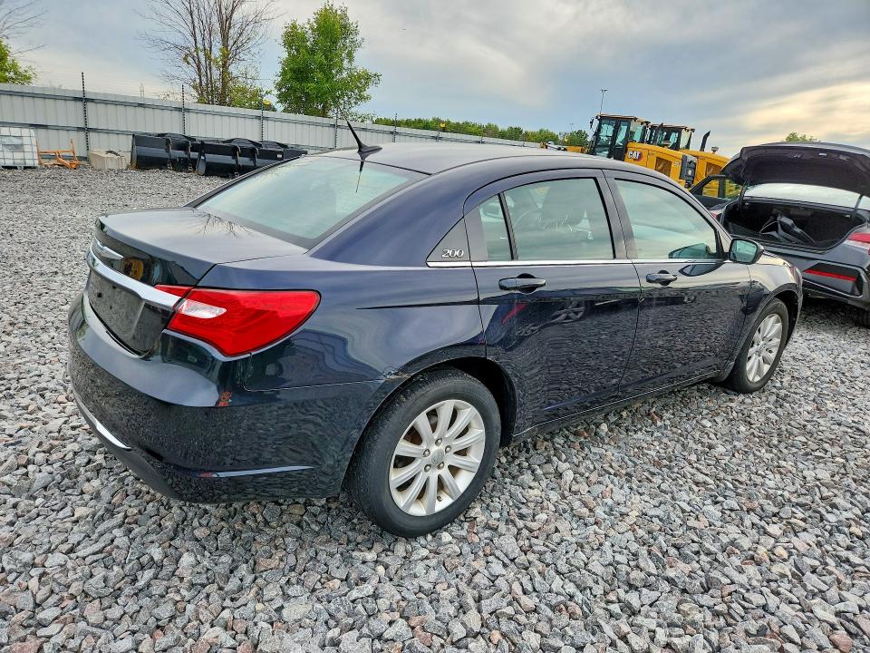 Продаж на аукціоні авто 2011 Chrysler 200, vin: 1C3BC1FG2BN503596, номер лоту: 69082086