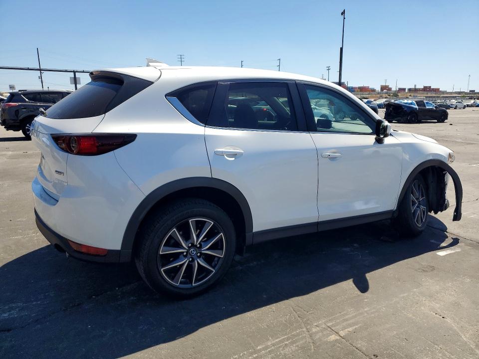 Продаж на аукціоні авто 2018 Mazda Cx-5, vin: JM3KFACM3J1407020, номер лоту: 67662846
