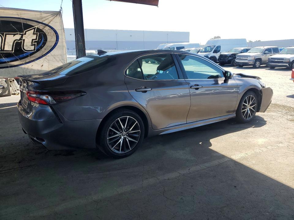Продажа на аукционе авто 2023 Toyota Camry Hybrid, vin: 4T1G31AK9PU606603, номер лота: 69612286