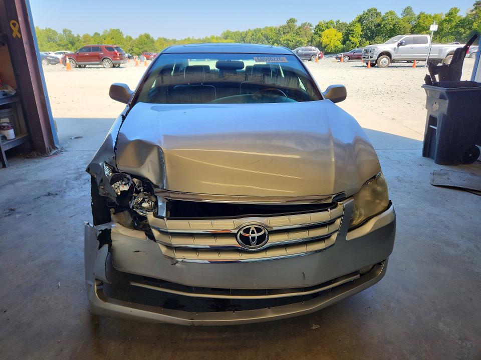 Продажа на аукционе авто 2005 Toyota Avalon, vin: 4T1BK36B55U038753, номер лота: 68596226