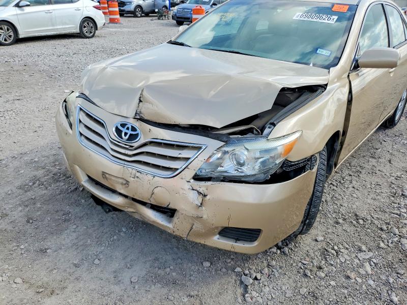 69809626 :رقم المزاد ، 4T1BF3EK6AU075486 vin ، 2010 Toyota Camry مزاد بيع