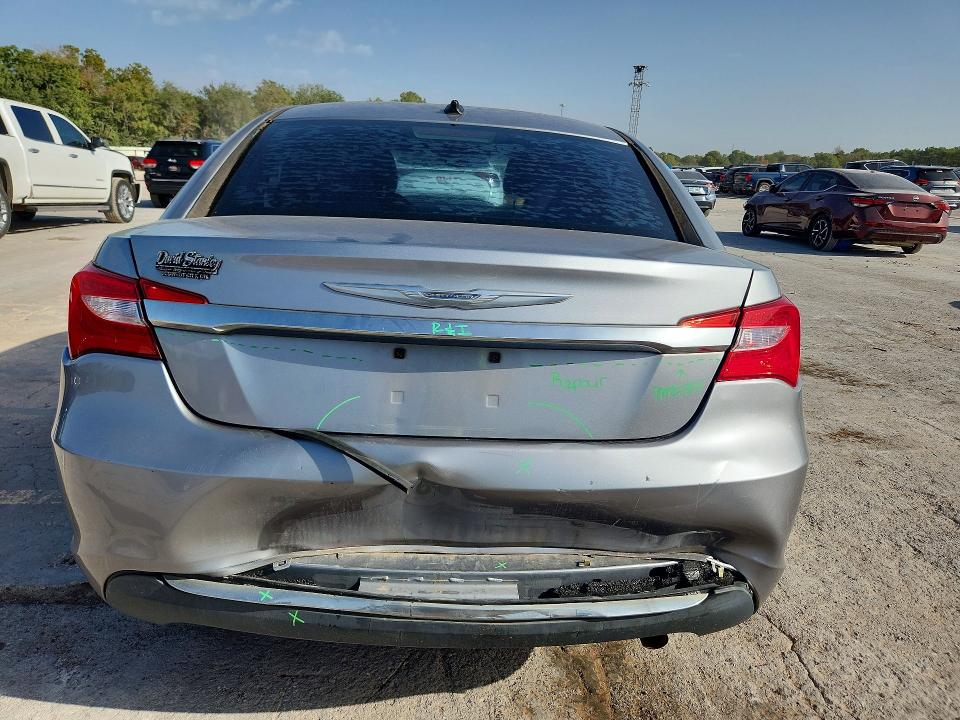 2014 Chrysler 200 მანქანა იყიდება აუქციონზე, vin: 1C3CCBAB8EN211168, აუქციონის ნომერი: 69140286