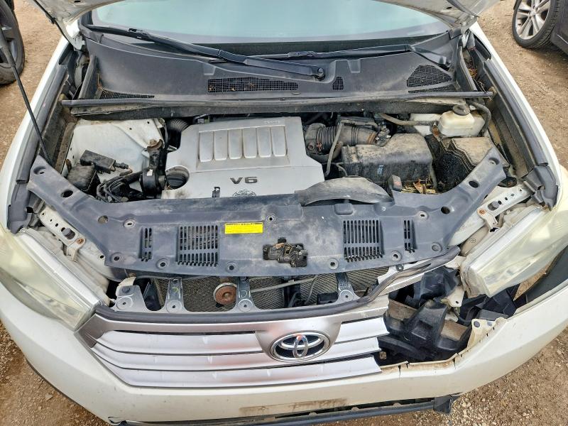 2013 Toyota Highlander მანქანა იყიდება აუქციონზე, vin: 5TDBK3EH8DS212067, აუქციონის ნომერი: 69158656