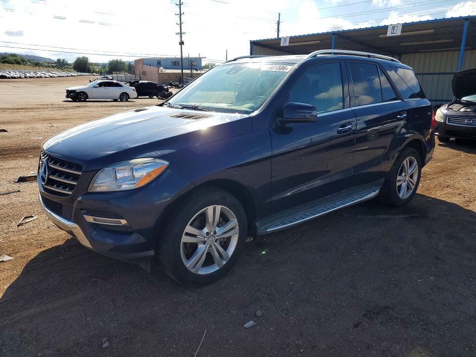 2015 Mercedes-benz Ml მანქანა იყიდება აუქციონზე, vin: 4JGDA5JB2FA527421, აუქციონის ნომერი: 69801506