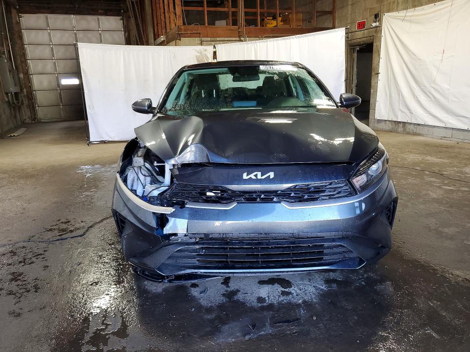 2024 Kia Forte მანქანა იყიდება აუქციონზე, vin: 3KPF24AD6RE827017, აუქციონის ნომერი: 69707126