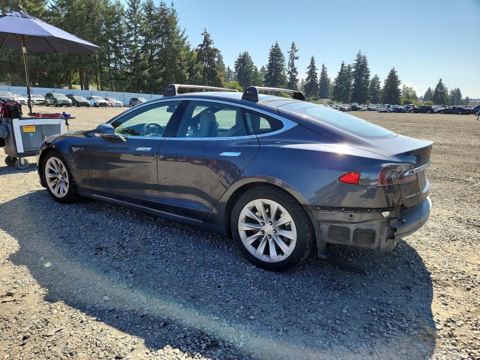 Aukcja sprzedaży 2015 Tesla Model S, vin: 5YJSA1E28FF111394, numer aukcji: 68876596