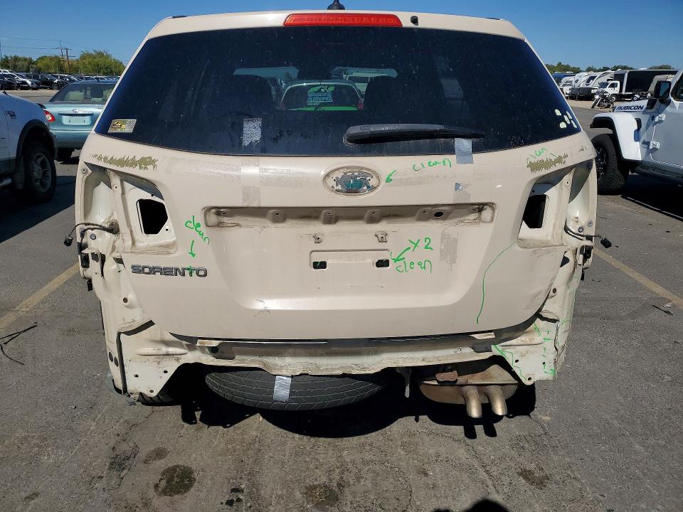 2011 Kia Sorento მანქანა იყიდება აუქციონზე, vin: 5XYKT3A19BG082672, აუქციონის ნომერი: 68689016