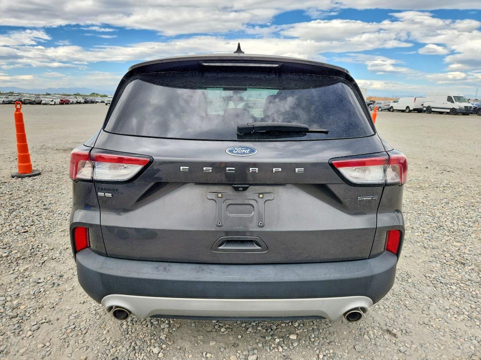 68849806 :رقم المزاد ، 1FMCU9BZ1LUC30558 vin ، 2020 Ford Escape مزاد بيع