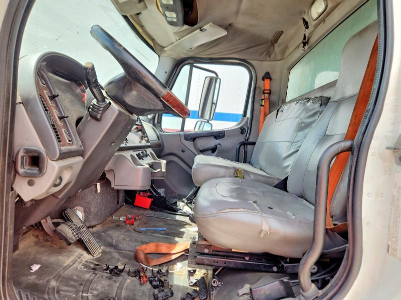 Продажа на аукционе авто 2011 Freightliner M2, vin: 1FVACWDT1BHBA7407, номер лота: 71497386