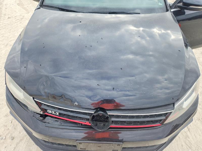 67032226 :رقم المزاد ، 3VW5T7AJ7GM372601 vin ، 2016 Volkswagen Jetta مزاد بيع