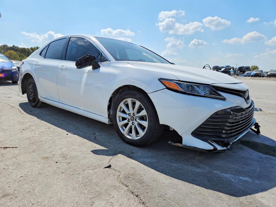 Продаж на аукціоні авто 2019 Toyota Camry, vin: 4T1B11HK8KU227199, номер лоту: 69652346
