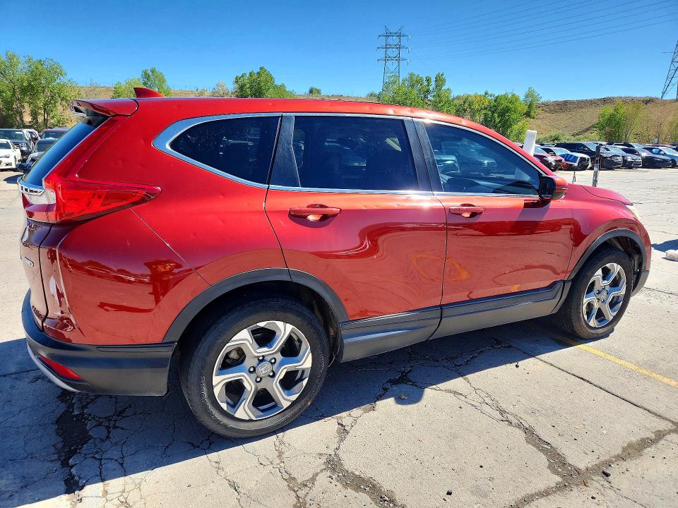 68252896 :رقم المزاد ، 2HKRW2H57JH631396 vin ، 2018 Honda Cr-v مزاد بيع
