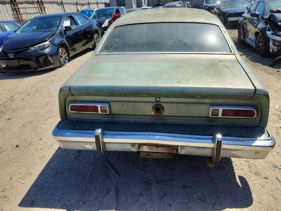 68402556 :رقم المزاد ، 6K92L121235 vin ، 1976 Ford Maverick مزاد بيع