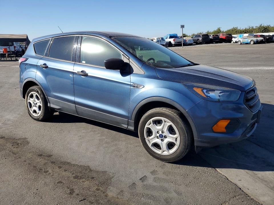 68185346 :رقم المزاد ، 1FMCU0F78JUB86852 vin ، 2018 Ford Escape مزاد بيع