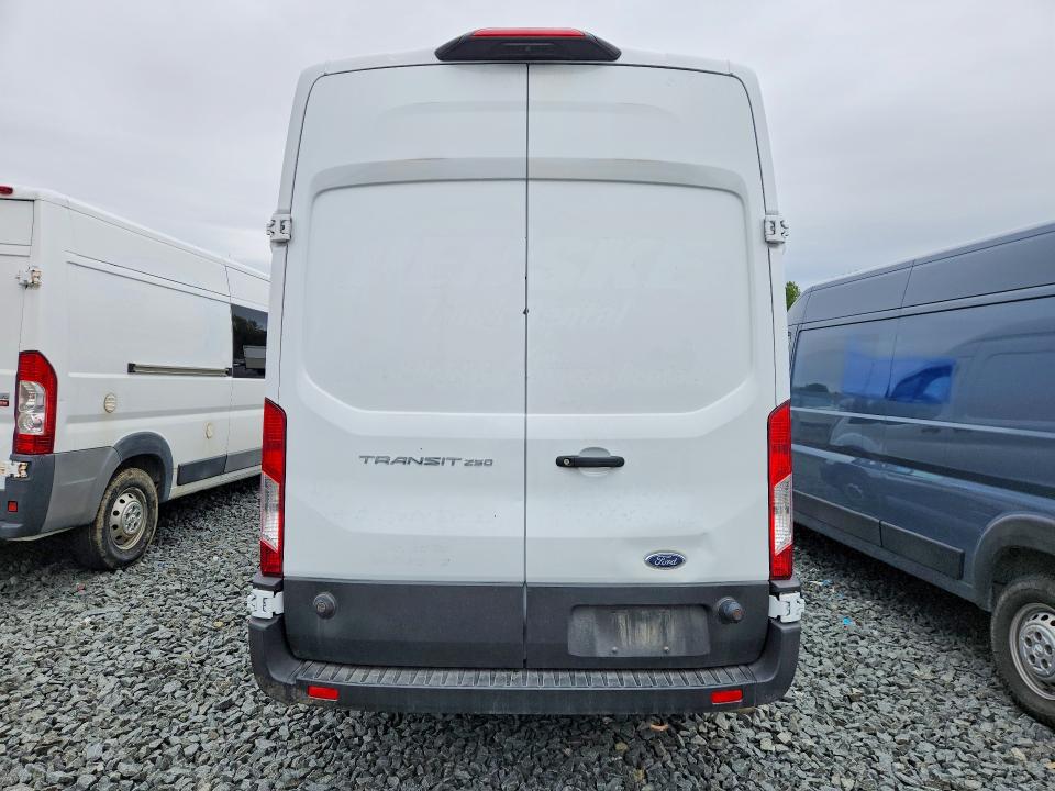 69528226 :رقم المزاد ، 1FTBR1X80PKB06172 vin ، 2023 Ford Transit مزاد بيع