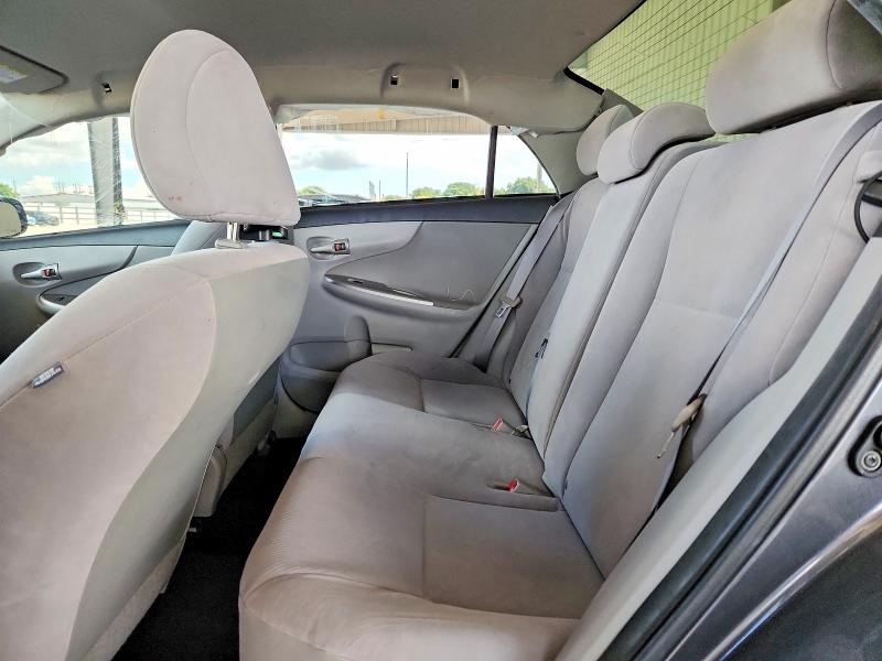 70749896 :رقم المزاد ، JTDBU4EE8C9178571 vin ، 2012 Toyota Corolla مزاد بيع