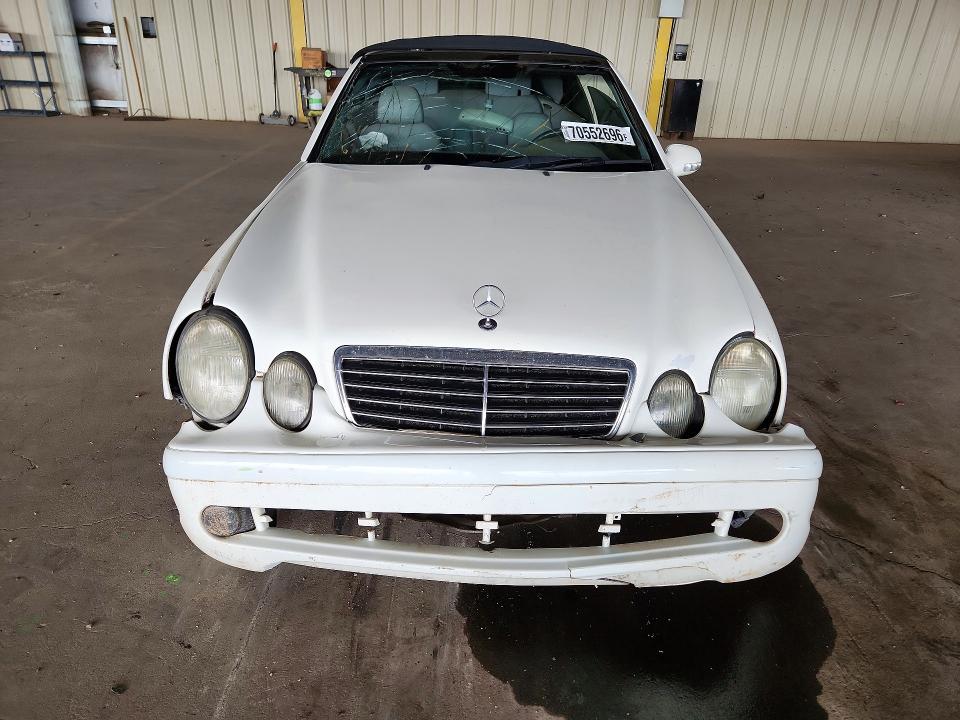Продаж на аукціоні авто 2002 Mercedes-benz Clk, vin: WDBLK70G12T120936, номер лоту: 70552696
