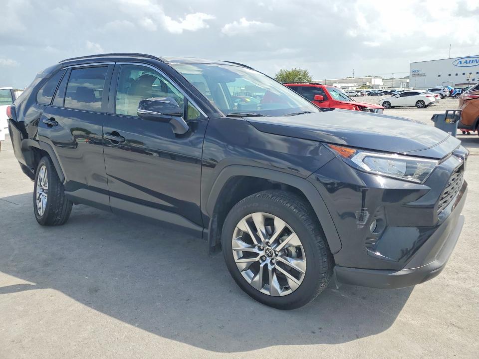 69343786 :رقم المزاد ، 2T3A1RFV5LW134124 vin ، 2020 Toyota Rav4 مزاد بيع