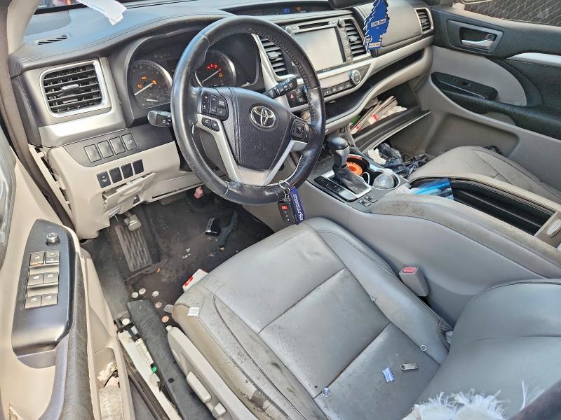 2015 Toyota Highlander მანქანა იყიდება აუქციონზე, vin: 5TDKKRFHXFS056375, აუქციონის ნომერი: 69607146