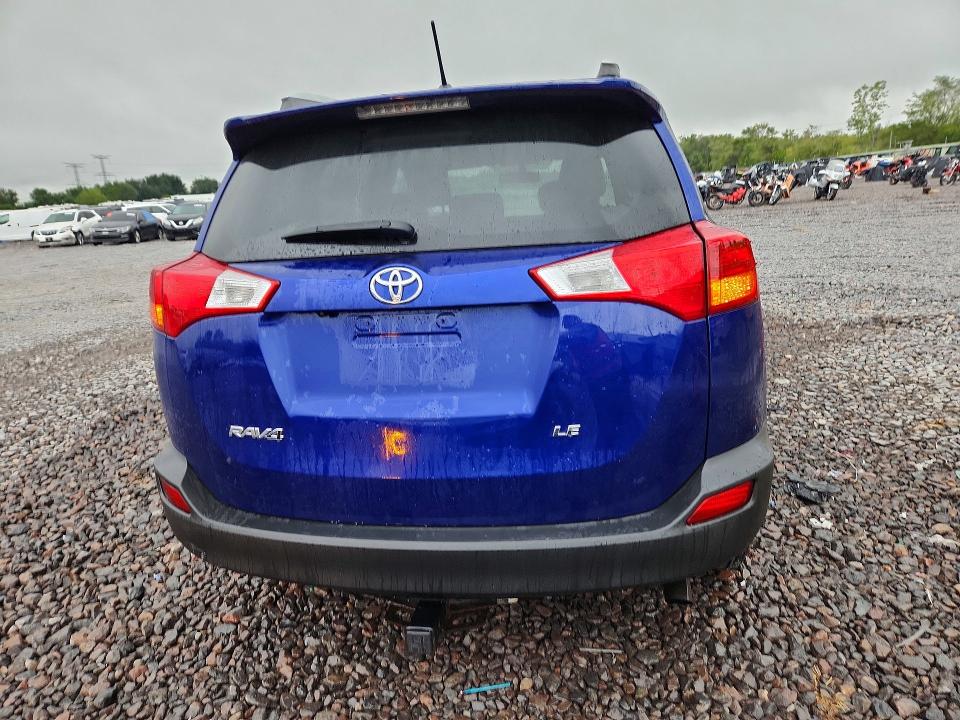 68271776 :رقم المزاد ، 2T3ZFREV8FW209831 vin ، 2015 Toyota Rav4 مزاد بيع