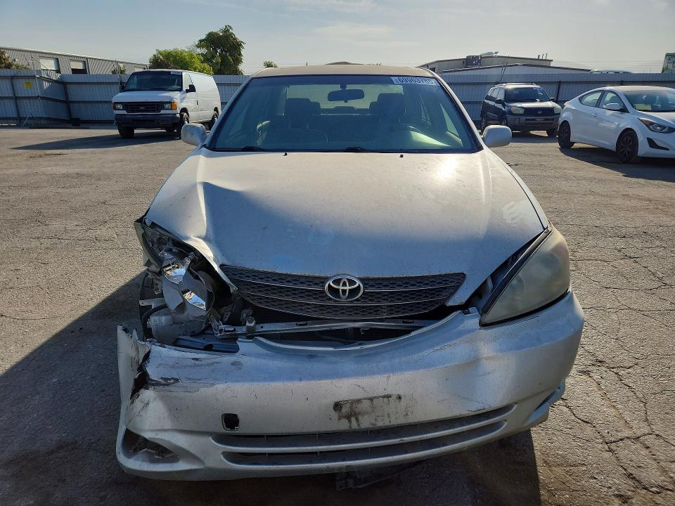 Продажа на аукционе авто 2004 Toyota Camry, vin: JTDBE32K040280499, номер лота: 69963786