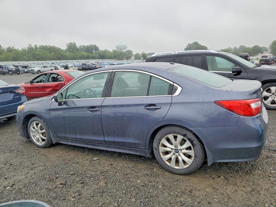 67302616 :رقم المزاد ، 4S3BNAD66F3076067 vin ، 2015 Subaru Legacy مزاد بيع