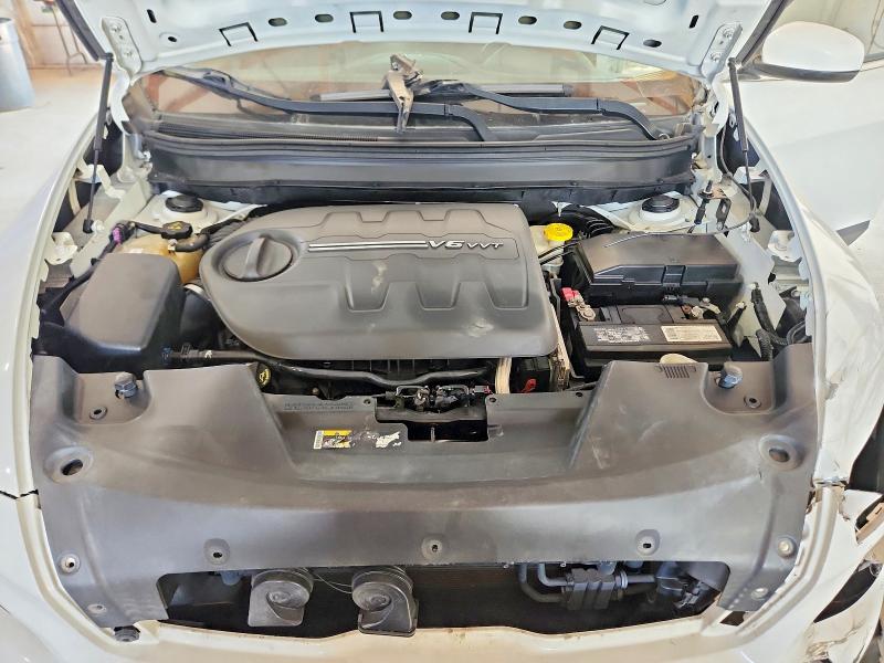 67422636 :رقم المزاد ، 1C4PJMDS9FW556487 vin ، 2015 Jeep Cherokee مزاد بيع