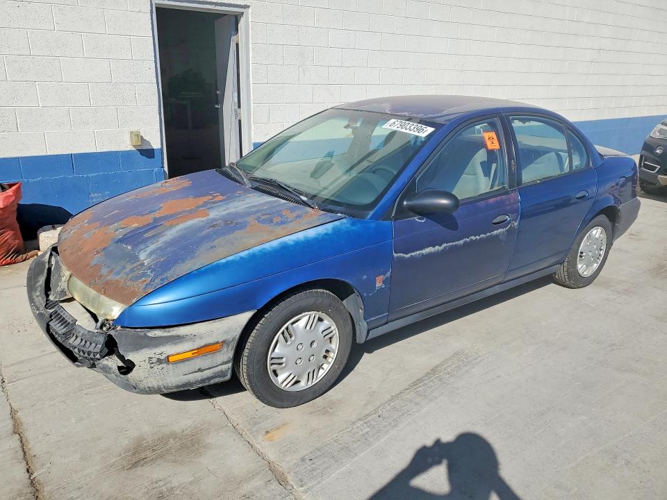67903396 :رقم المزاد ، 1G8ZG5284XZ363436 vin ، 1999 Saturn Sl1 مزاد بيع