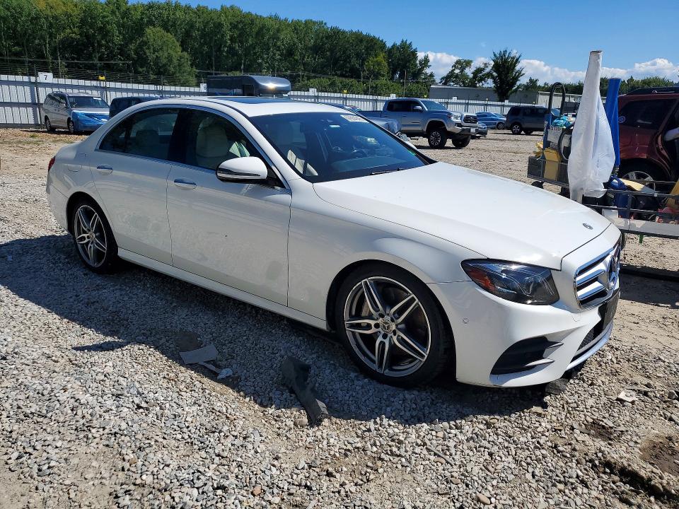 Продаж на аукціоні авто 2018 Mercedes-benz E, vin: WDDZF4JB9JA477637, номер лоту: 67654516