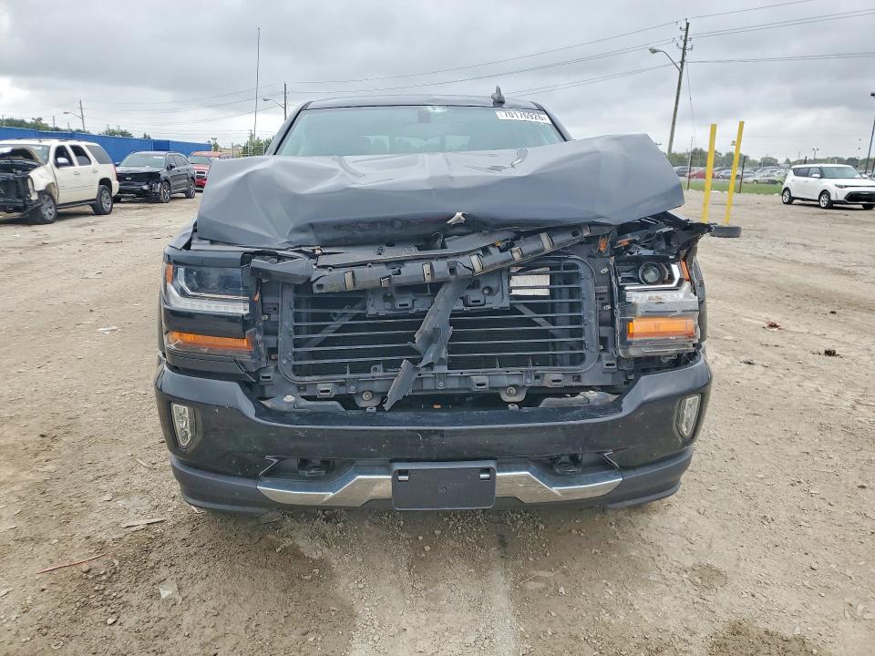 2018 Chevrolet Silverado მანქანა იყიდება აუქციონზე, vin: 3GCUKREC7JG635071, აუქციონის ნომერი: 70176926