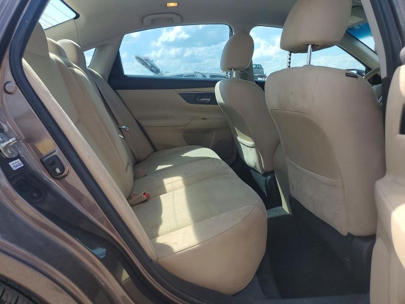 68847266 :رقم المزاد ، 1N4AL3AP3FC265548 vin ، 2015 Nissan Altima مزاد بيع