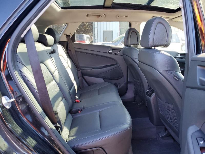 68218636 :رقم المزاد ، KM8J3CA21GU245885         vin ، 2016 Hyundai Tucson مزاد بيع
