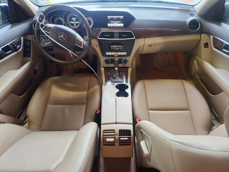 Продаж на аукціоні авто 2013 Mercedes-benz C, vin: WDDGF8AB2DR287246, номер лоту: 70646826