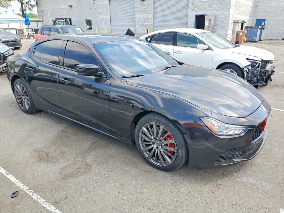 69438926 :رقم المزاد ، ZAM57RSA1G1185283 vin ، 2016 Maserati Ghibli مزاد بيع