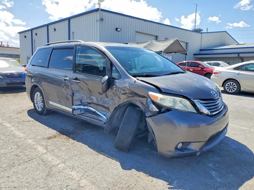 Продаж на аукціоні авто 2014 Toyota Sienna, vin: 5TDYK3DC9ES499713, номер лоту: 68982586